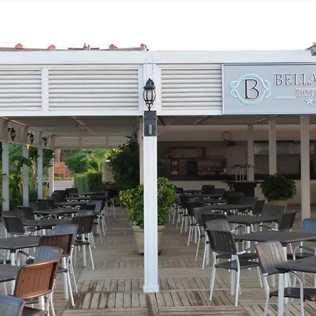 Riva And Bella Side